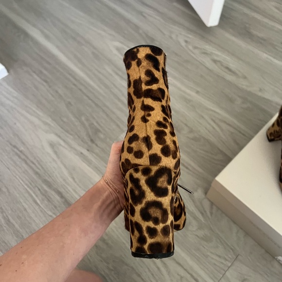 Marc Fisher LTD Ulani Pointy Toe Booty - Leopard - Size 8 - Picture 5 of 12